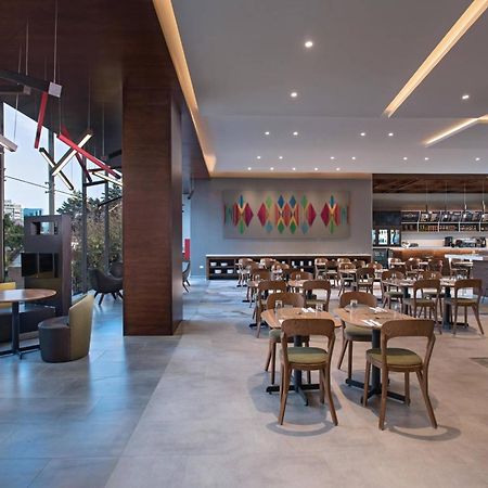 Courtyard By Marriott Guatemala City Bagian luar foto