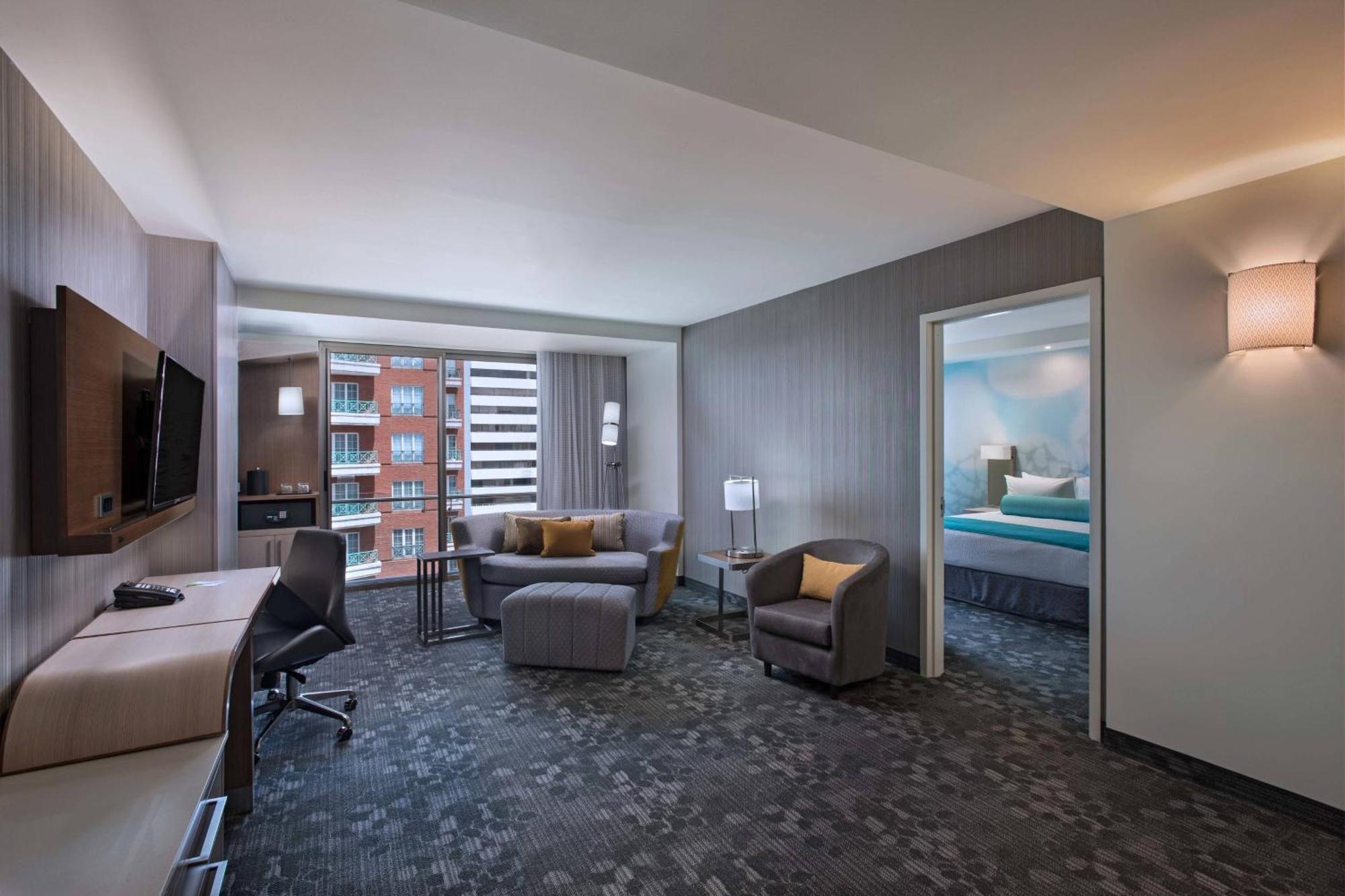 Courtyard By Marriott Guatemala City Bagian luar foto